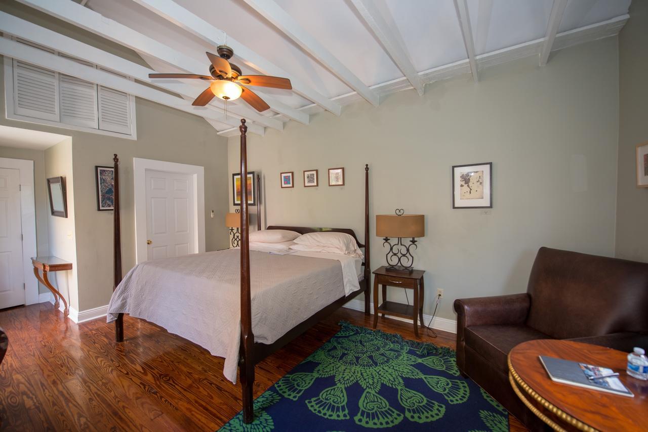 Maison De Macarty Bed and Breakfast New Orleans Exteriör bild