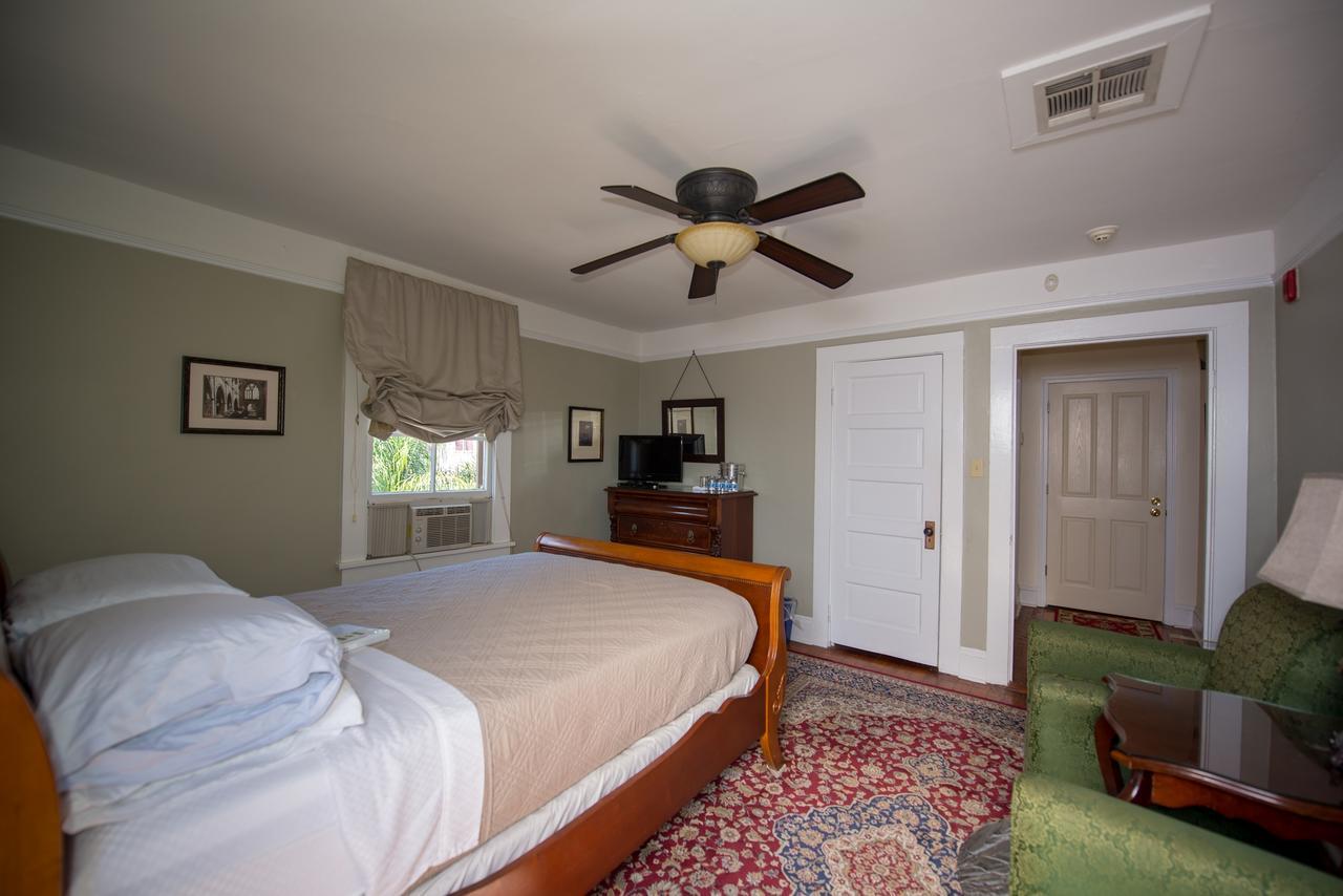 Maison De Macarty Bed and Breakfast New Orleans Exteriör bild