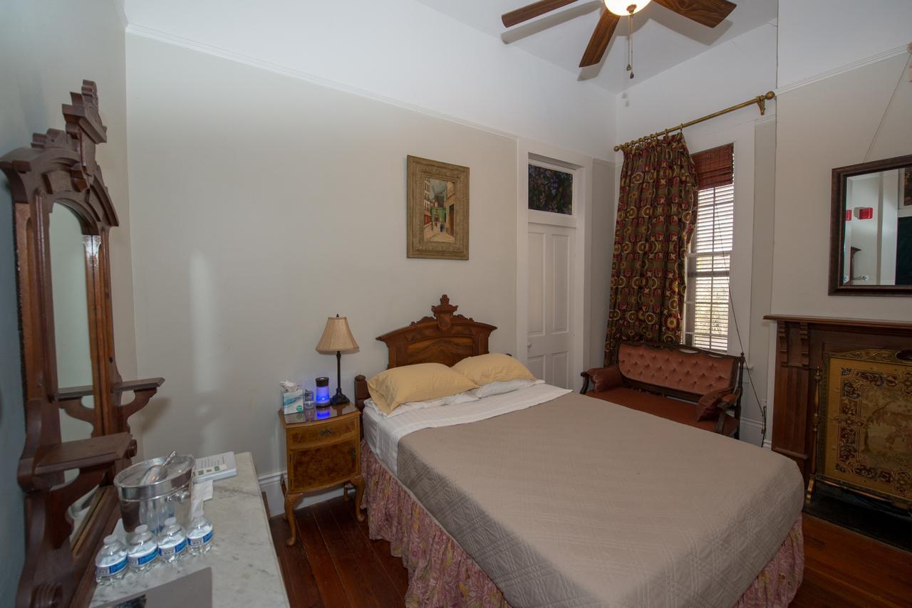 Maison De Macarty Bed and Breakfast New Orleans Exteriör bild