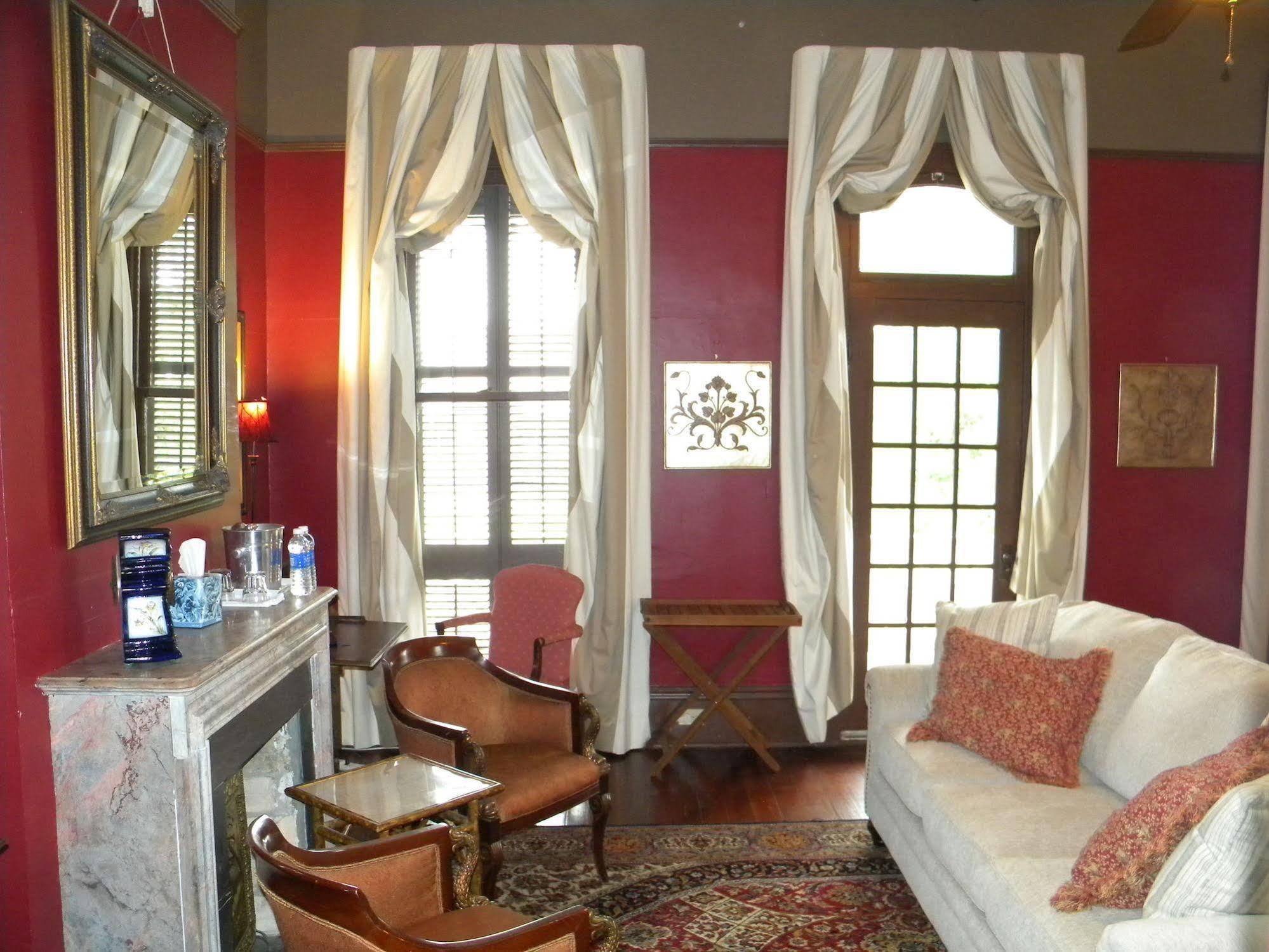 Maison De Macarty Bed and Breakfast New Orleans Exteriör bild