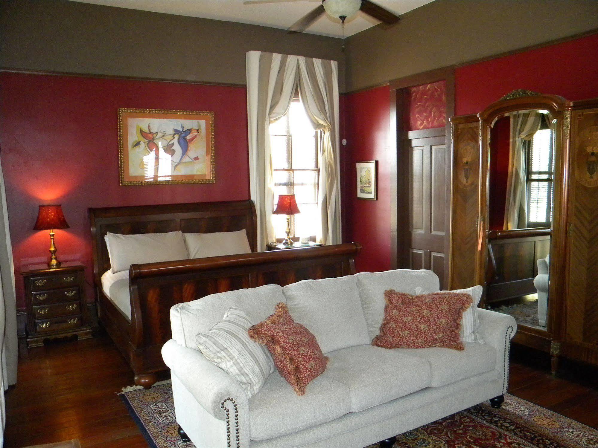 Maison De Macarty Bed and Breakfast New Orleans Exteriör bild